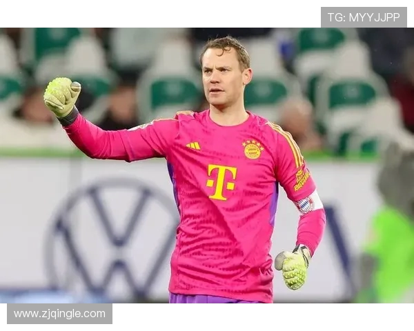 诺伊尔:守护球门的传奇门将与他背后的不屈精神